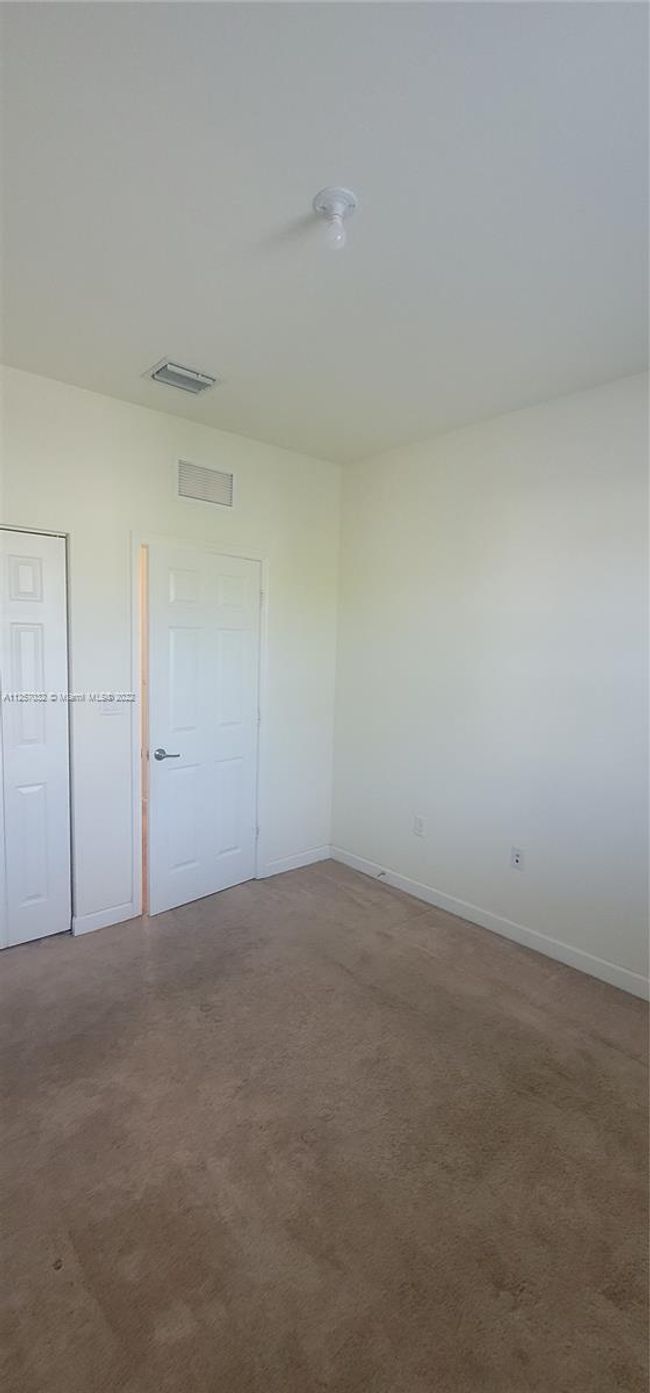 9339 - 9339 W 34 Th Ct, Townhouse with 3 bedrooms, 3 bathrooms and null parking in Hialeah FL | Image 28