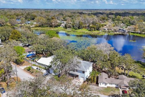 12227 Noreast Lake Dr, TAMPA, FL, 33612-4039 | Card Image