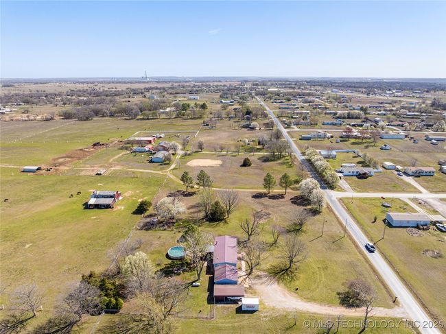 3221 E 420 Rd, House other with 4 bedrooms, 2 bathrooms and null parking in Oologah OK | Image 55