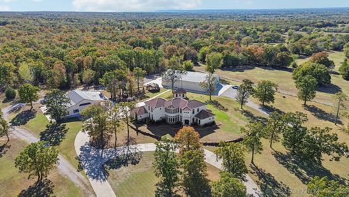 18342 S 132nd East Ave, Bixby, OK, 74008-7728 | Card Image