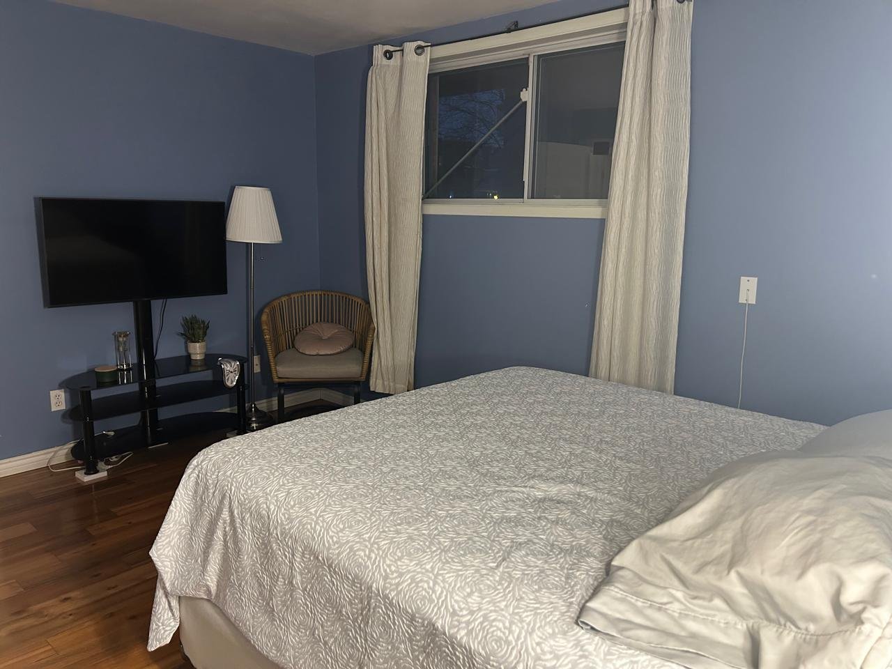 Residential in Laval (Laval-des-Rapides) 4