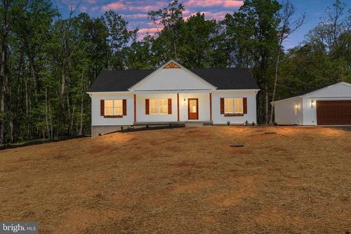 10130 Captains Way, UNIONVILLE, VA, 22567-2736 | Card Image