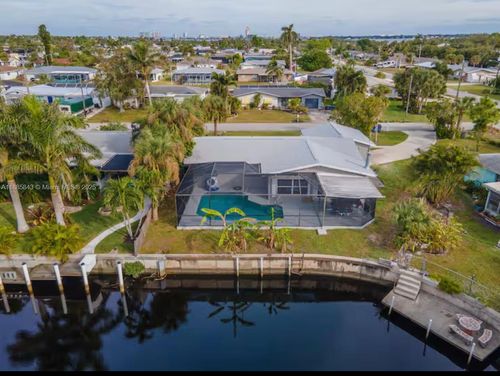 4311 S Atlantic Cir, NORTH FORT MYERS, FL, 33903-5004 | Card Image