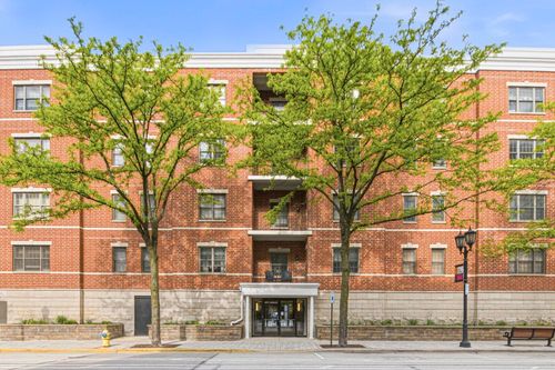 501-200 N Addison Ave, Elmhurst, IL, 60126-2796 | Card Image