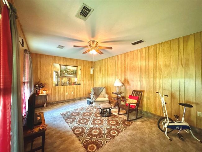 Family Room | Image 5