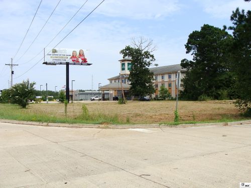 104 Vinson St, Jonesboro, LA, 71251-9250 | Card Image
