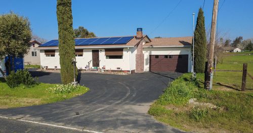 2755 Village Dr, Ione, CA, 95640-9804 | Card Image