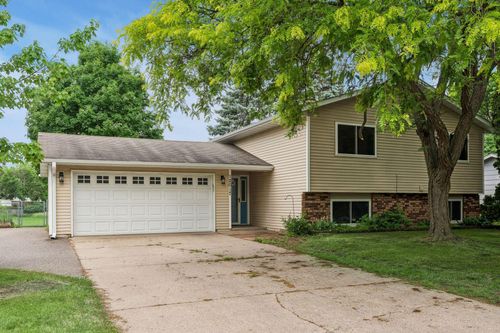 12017 Pennsylvania Ave N, Champlin, MN, 55316-2233 | Card Image