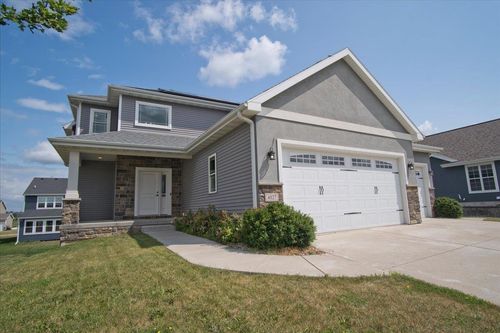 4027 Taunton Road, Windsor, WI, 53598 | Card Image