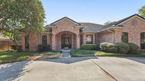 16 Thornhurst, San Antonio, TX, 78218-6033 | Card Image
