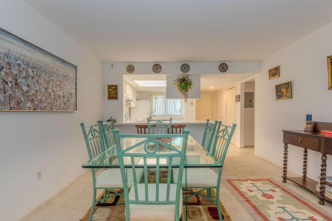 2007 - 2007 Palm Beach Trace Dr, Condo with 2 bedrooms, 2 bathrooms and null parking in Royal Palm Beach FL | Image 11
