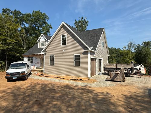 117 Colchester Ave, East Hampton, CT, 06424-1631 | Card Image