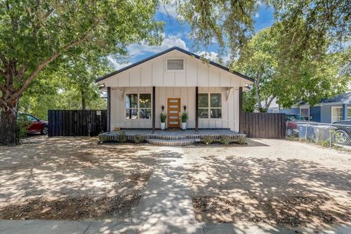 2401 Ingersoll St, Dallas, TX, 75212-5626 | Card Image