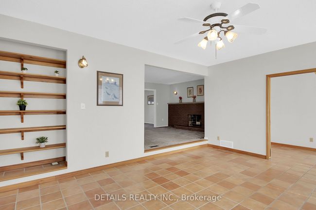 6186 Malakoff Rd, House other with 3 bedrooms, 2 bathrooms and 8 parking in Ottawa ON | Image 9