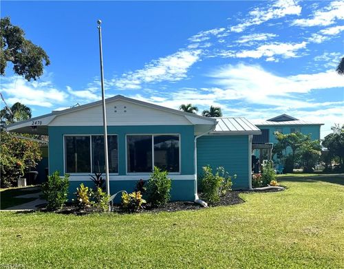 2470 Rose Ave, SAINT JAMES CITY, FL, 33956-2080 | Card Image