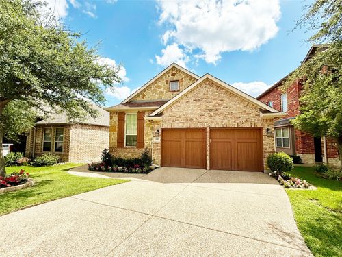 1329 Cog Hill Dr, Fort Worth, TX, 76120-4193 | Card Image
