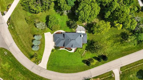 7248 Sheffield Way, Waynesville, OH, 45068-8204 | Card Image