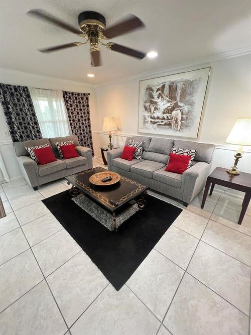 120-120 Coventry E, West Palm Beach, FL, 33417-6763 | Card Image