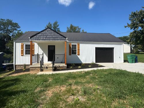 405 Choctaw St, Morristown, TN, 37813-4725 | Card Image