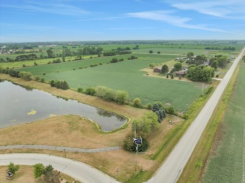 000 W Eagle Lake Rd, Beecher, IL, 60401 | Card Image