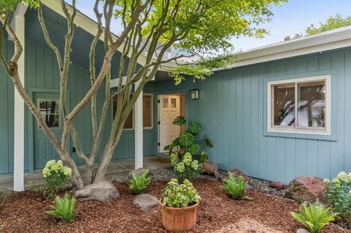 71 Creek Lane, Sonoma, CA, 95476 | Card Image