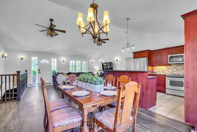 854 Scuttlehole Rd, House other with 5 bedrooms, 3 bathrooms and 12 parking in Roslin ON | Image 7