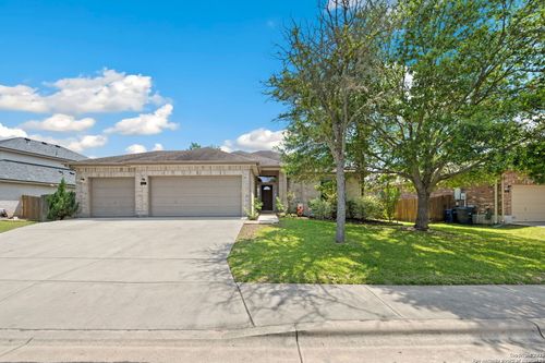 817 Walzem Mission Rd, New Braunfels, TX, 78132-2878 | Card Image