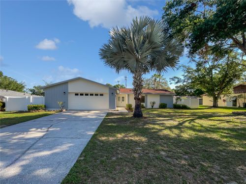 6623 Baybrooks Cir, TEMPLE TERRACE, FL, 33617-2521 | Card Image