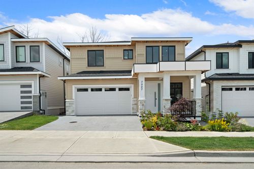 7527 205 St, Langley, BC, V2Y3S8 | Card Image
