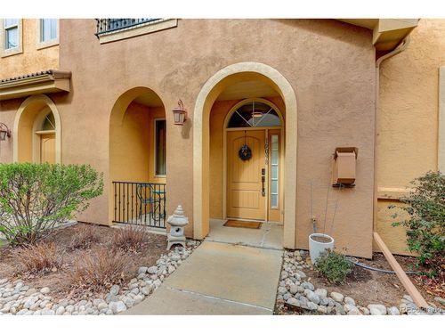 10098 Bluffmont Ln, Lone Tree, CO, 80124-5570 | Card Image