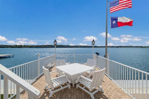 100 S Waterway Dr, Kingsland, TX, 78639-3992 | Card Image
