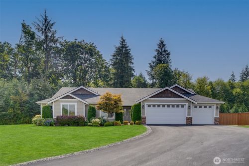 15726 220th St Se, Monroe, WA, 98272-8046 | Card Image