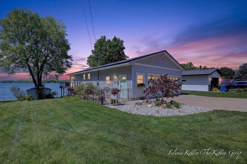 17230 Warrior Drive, Winfield Township, MI, 49329 | Card Image