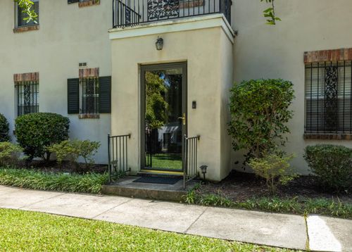 apt-9-2846 Walton Way, Augusta, GA, 30909-5215 | Card Image