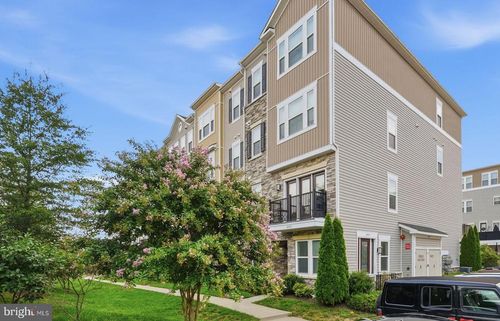 24537 Glenville Grove Ter, ALDIE, VA, 20105-5402 | Card Image