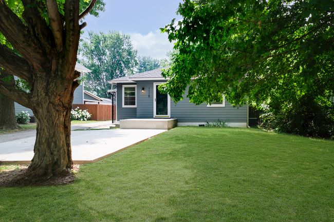1115 E Edgewood Ave, House other with 2 bedrooms, 1 bathrooms and null parking in Indianapolis IN | Image 4