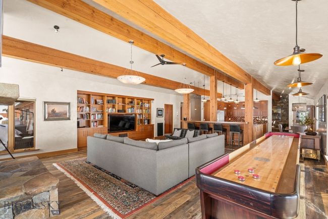 7180 Tepee Ridge Rd, House other with 3 bedrooms, 3 bathrooms and null parking in Bozeman MT | Image 34
