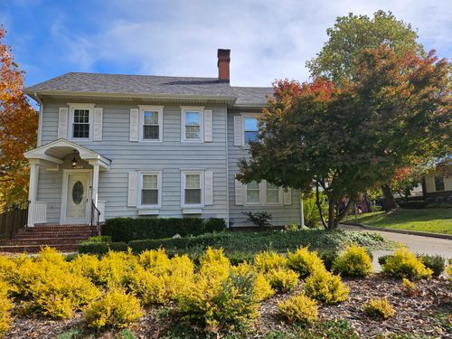 216 S Elliott Ave, Aurora, MO, 65605-1631 | Card Image