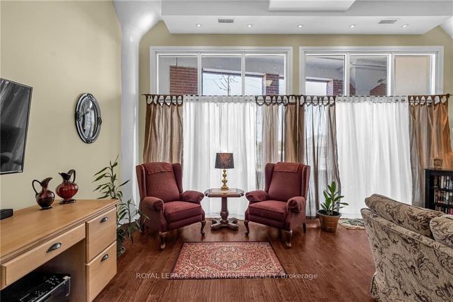 206 - 710 Cotton Mill St, Condo with 2 bedrooms, 2 bathrooms and 1 parking in Cornwall ON | Image 12