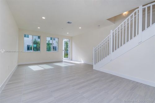 apt-105-10226 Nw 64th Ter, Doral, FL, 33178-4682 | Card Image