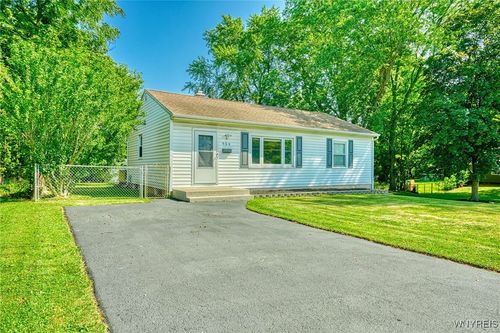 954 Denise Rd, Greece, NY, 14616-2507 | Card Image