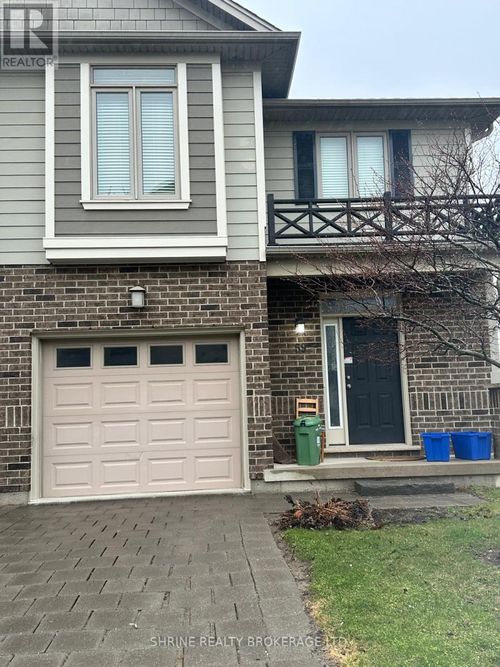 59-112 N Centre Rd, London, ON, N5X0G9 | Card Image