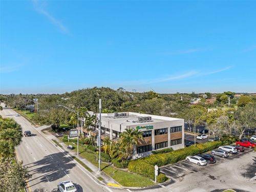 210-3595 Sheridan St, Hollywood, FL, 33021-3657 | Card Image