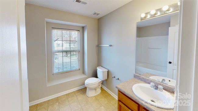 8139 Deodora Cedar Ln, House other with 3 bedrooms, 3 bathrooms and null parking in Charlotte NC | Image 27