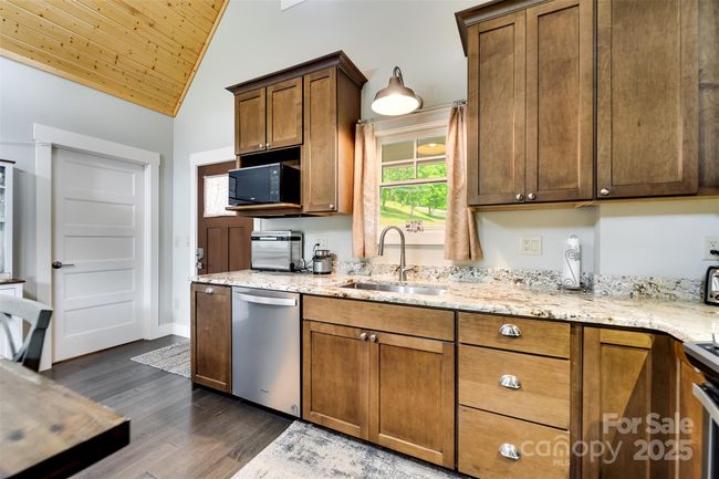 396 River Club Dr, House other with 2 bedrooms, 2 bathrooms and null parking in Cullowhee NC | Image 9