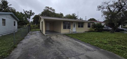 3271 Nw 16th St, Lauderhill, FL, 33311-4305 | Card Image