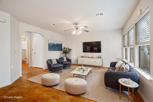 7101 Thannas Way, Austin, TX, 78744-5015 | Card Image