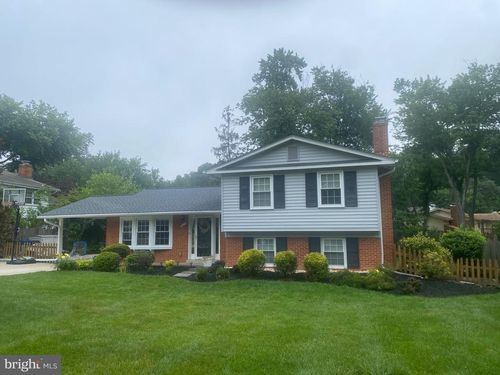 8812 Higdon Dr, VIENNA, VA, 22182-2314 | Card Image