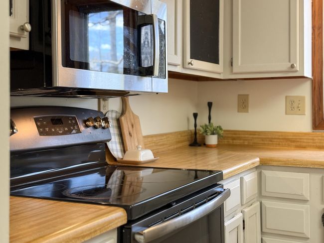 150 Falling Rock Dr, House other with 3 bedrooms, 2 bathrooms and null parking in Stuarts Draft VA | Image 13