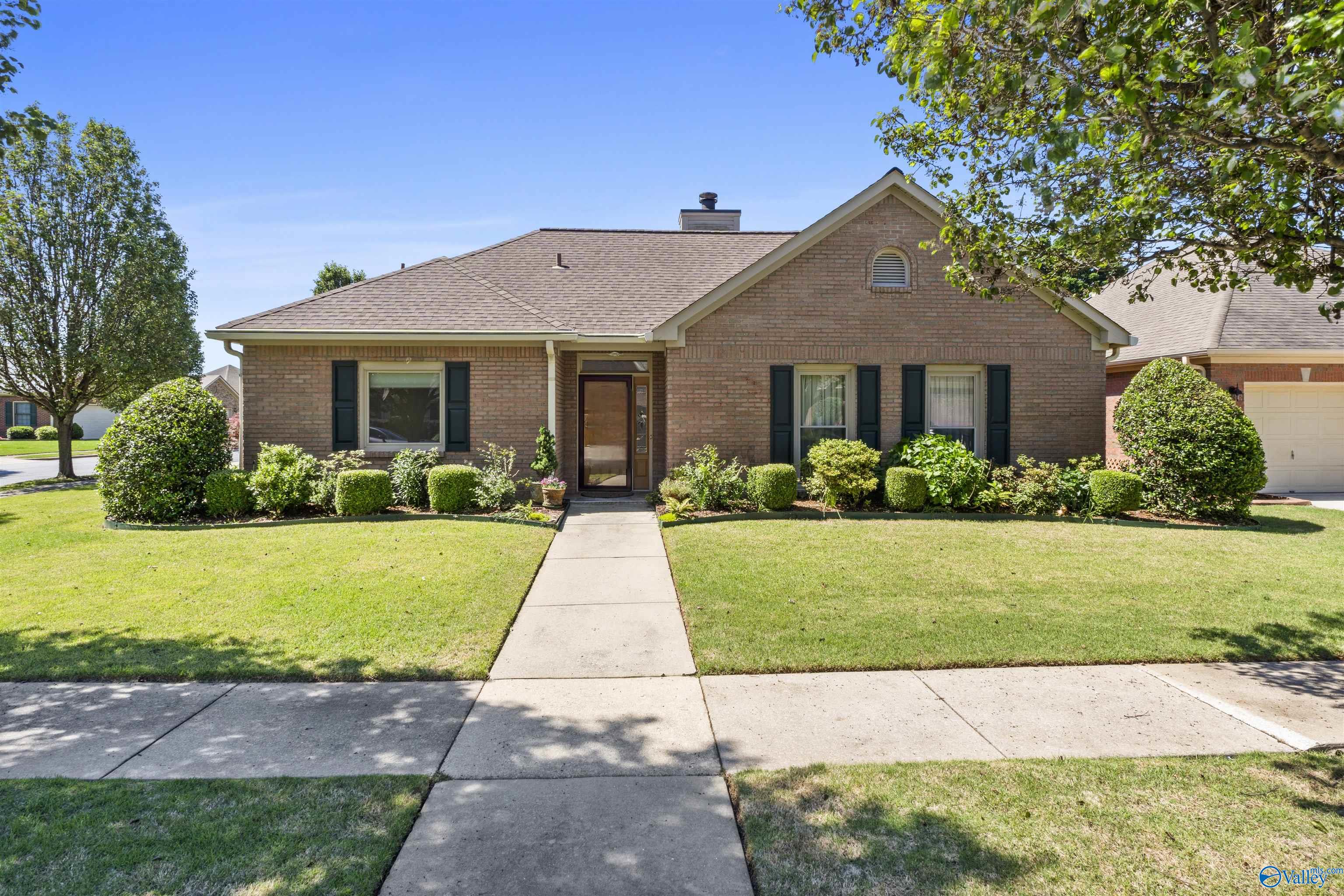Bennington Way, Huntsville, AL 35824